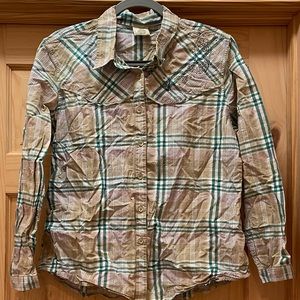 Cabela’s long sleeve button down shirt